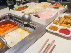 自助取餐区-海底捞火锅鲜切牛肉主题店(长寿路店)
