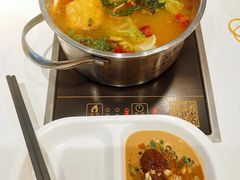 -百品聚旋转火锅(号外店)