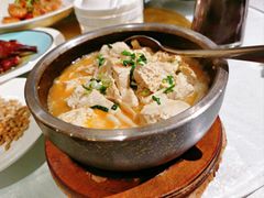 -金美华轩(东方路齐鲁店)