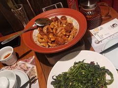 -黄泥岗·地道湖北菜(奥特莱斯店)