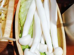 -独食火锅·半米屋台(直营总店)