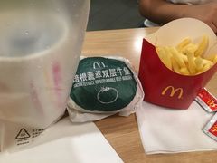 -麦当劳(光新乐购店)