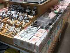 -名创优品(广西南宁江南区万达店)