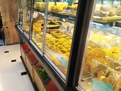 面包甜点陈列柜-罗莎蛋糕Rosa bread(四方坪店)