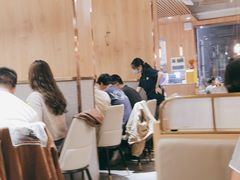 大堂-围炉肉舍•炭烤活鳗•丹东海鲜烤肉(步行街店)