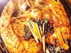 -云海肴·汽锅鸡·云南菜(天山百盛优客店)