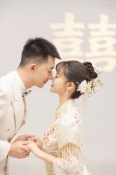 点击看大图 -挪娅婚纱摄影皇家会所