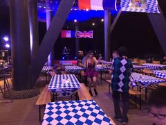 -上海滴水湖皇冠假日酒店