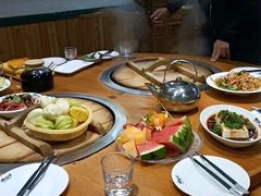 -咱屯子铁锅炖直营店(南湖大路店)