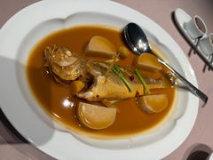 家烧东海大黄鱼-新荣记(南京西路店)