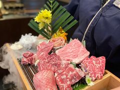 -铭牛烧肉·和牛海鲜自助(高新月牙湖店)