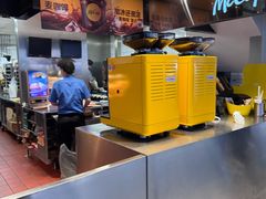 -麦当劳(西客站店)