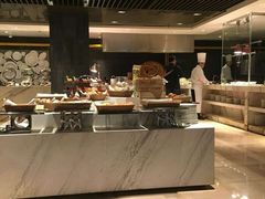 自助取餐区-中航泊悦酒店·云庭咖啡厅(虹桥机场T2店)