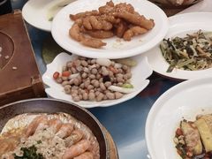 -香山湖家家宴(中山陵店)