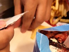 -麦当劳(宝山大厦店)