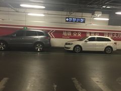 -北京南站-立体停车场