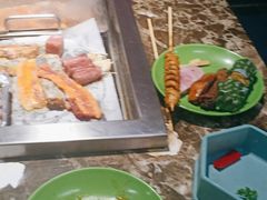 -新艺自助美食城(中山路店)