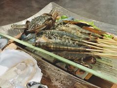 -樾餐厅泰式海鲜火锅(民歌湖店)