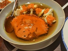 鸡油花雕蒸三门蟹-杭州西子湖四季酒店·金沙厅