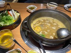 -一朵菌·野生菌探索家火锅(南亚店)