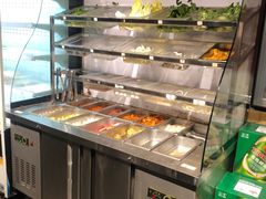 自助取餐区-曹掌柜小酒馆烧烤集团(崂山同兴路店)