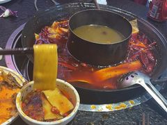 -渝里重庆火锅(航天城店)