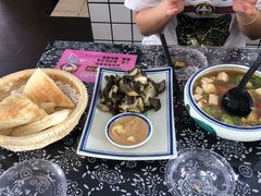 -八两八金·莱芜特色炒鸡(市南漳浦路店)