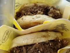 -穆得·老周家牛肉烧饼(普利街店)