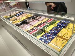 -好利来(上海长宁龙之梦店)