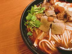 香辣牛杂粉-鑫花溪牛肉米粉(凤凰街创始总店)