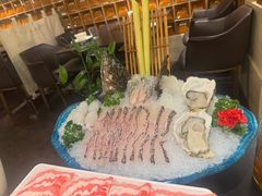 -鲜入唯煮·港式海鲜牛肉火锅(金宝街店)