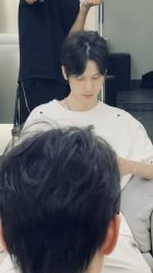 -东梵造型·烫发染发接发连锁SALON