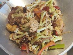 -前海沿·青岛菜(李沧万达店)