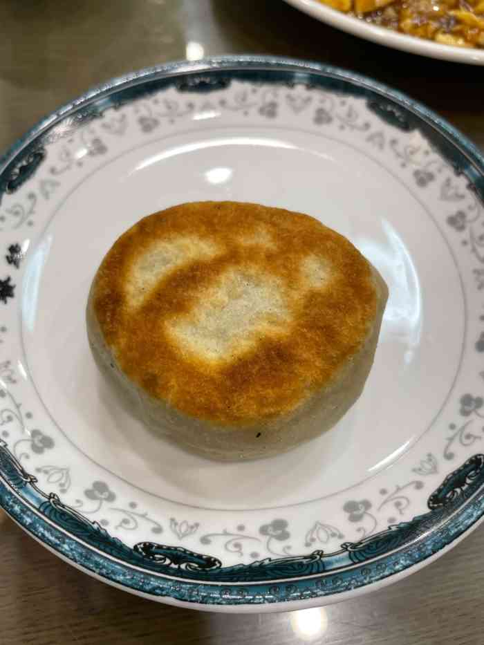 祥云轩-"门钉肉饼用料很足,皮薄馅大,一口咬下去都."-大众点评移动版