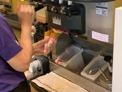 -麦当劳(海岸城店)