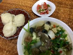 丸子汤-老字号大盘鸡·丸子汤·抓饭
