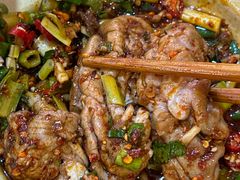 -拈签一笑黄牛肉辣卤串串