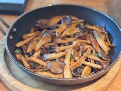 橄榄油三种菇-庆春朴门