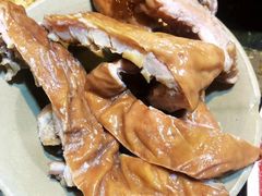 -渝嘴小老弟老火锅(华新村店)