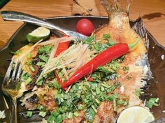 -云海肴·汽锅鸡·云南菜(天山百盛优客店)