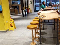 用餐区-麦当劳(学院大街店)