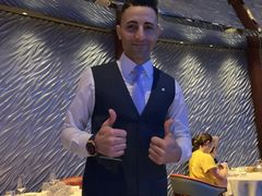 -迪拜帆船酒店海底餐厅