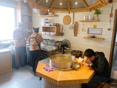 大堂-韩邦朝天锅