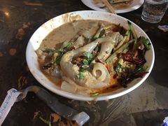 风味拉皮-张包铺(道外店)