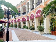 -佛罗伦萨小镇广佛名品奥特莱斯(疏港路店)