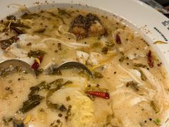 -渔语鱼新川菜Bistro(万象天地店)