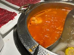 -左庭右院鲜牛肉火锅(金山万达店)