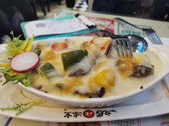 蘑菇牛扒焗饭-九龙冰室(动漫星城店)