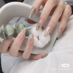 -Pink You美甲洗眉纹绣定制中心