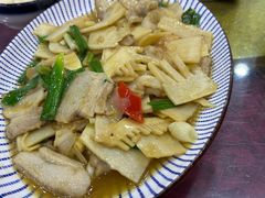 笋烧三层肉-阿静美食